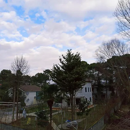 Lovely 2 * Golem (Tirana)