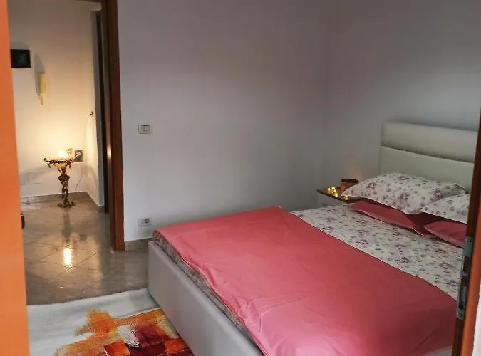 Appartement Lovely 2