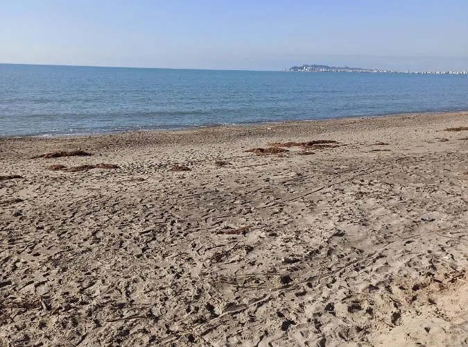 Διαμέρισμα Lovely 2 Golem (Tirana)